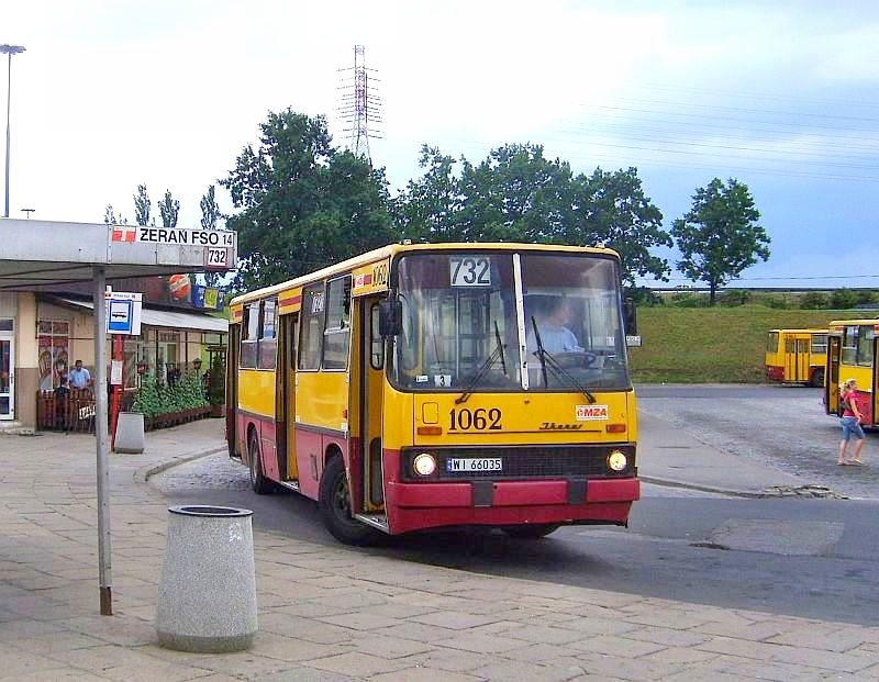 1062
Ikarus 260.04 / prod. 1983 / Kasacja 2010
Słowa kluczowe: Ik260 1062 732 ŻerańFSO 2007