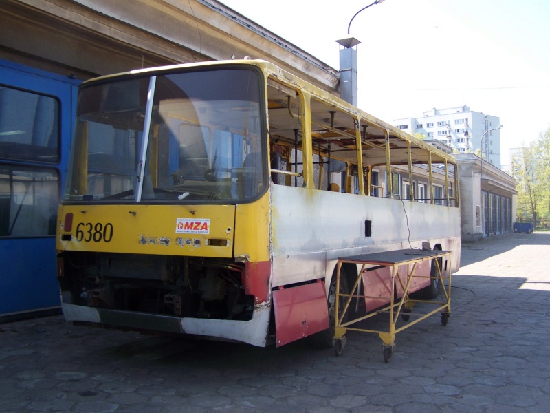 6380
Od nowa
Słowa kluczowe: Ik260 6380 ORT 2009