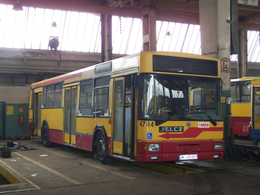 4784
Przymiarka do NB 
Słowa kluczowe: M121M 4784 ORT 2009