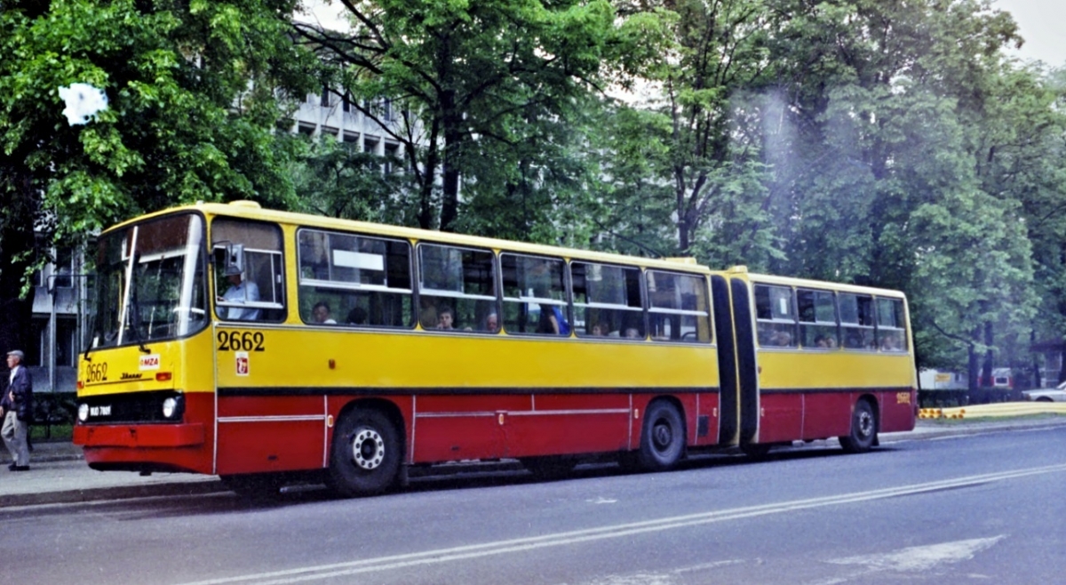 2662
Foto: Maciej Turkowski 
Z archiwum MZA.
Słowa kluczowe: IK280 2662 130 Rakowiecka 1996