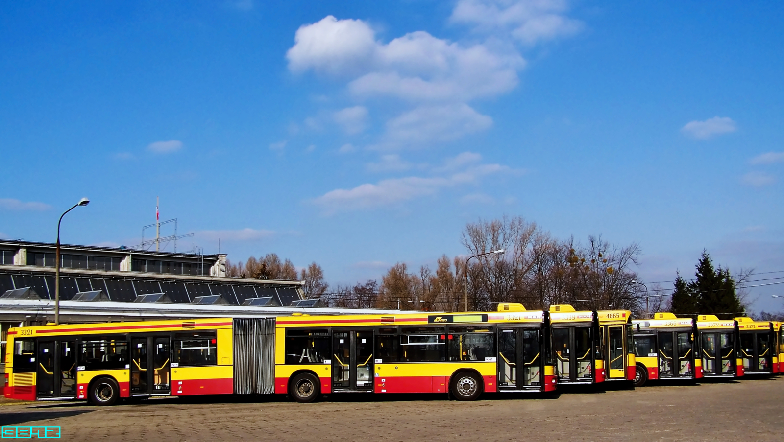 3321, 3339, 3366, 3372, 3371, 4865
Słowa kluczowe: NG313 3321 3339 3366 3372 3371 M121M 4865 ORT 2012