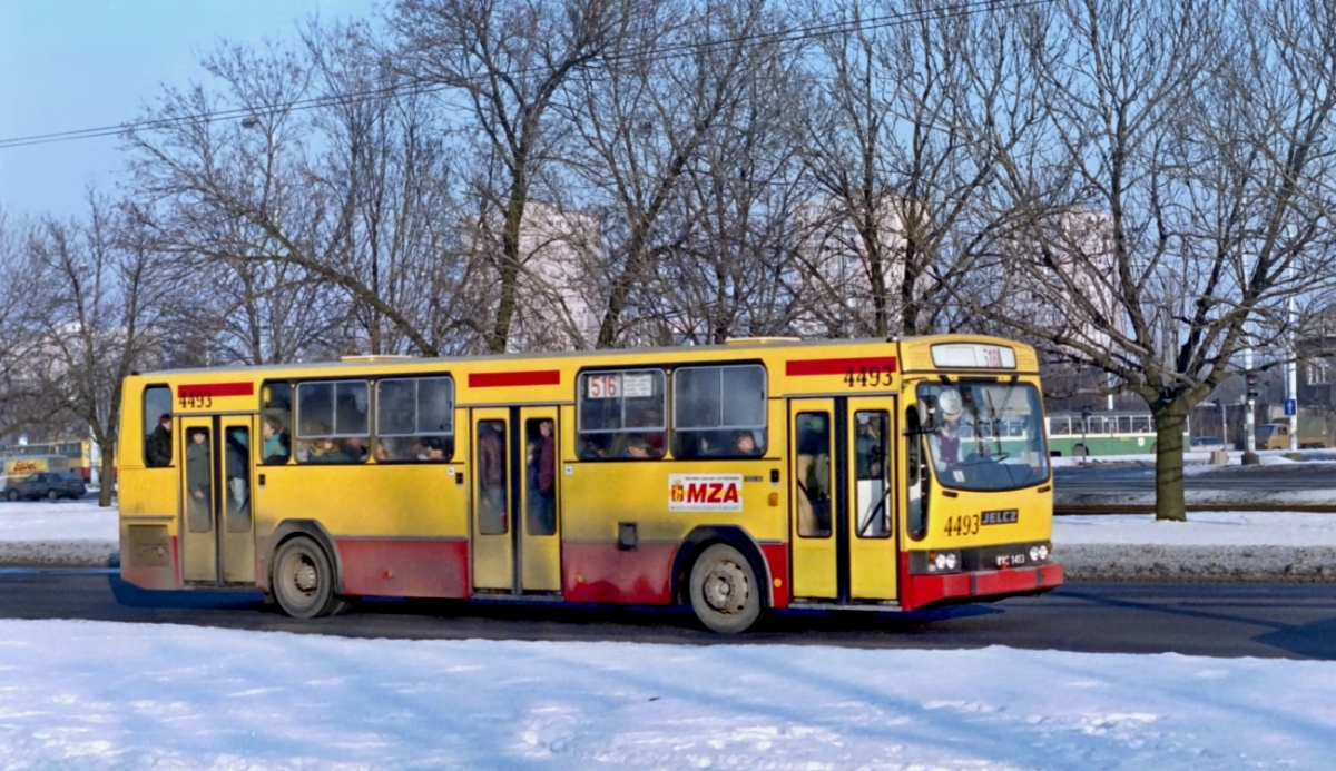 4493
Foto: Maciej Turkowski.
Z archiwum MZA.
Słowa kluczowe: 120MM 4493 516 Puławska 1994