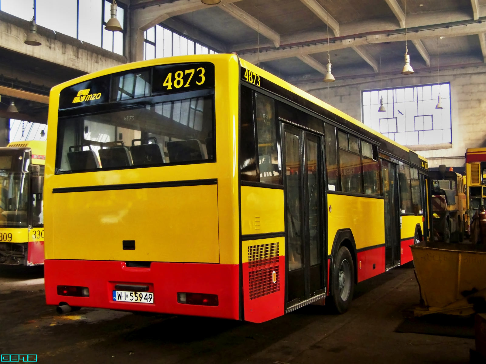 4873
Słowa kluczowe: M121M 4873 ORT 2011