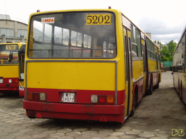 5202
Jednak strasznie słabo wyglądało to już w 2008 roku.
Słowa kluczowe: Ik280 5202 ORT 2008