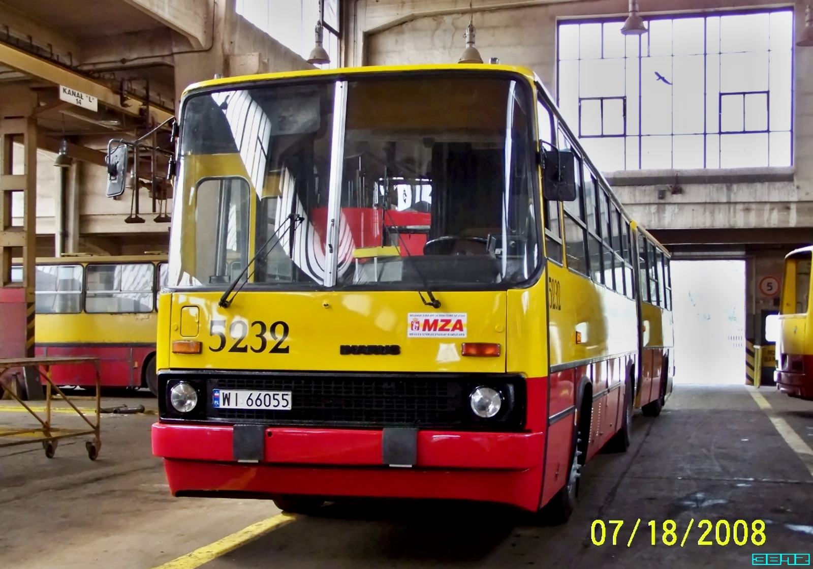 5232
Słowa kluczowe: IK280 5232 ORT 2008