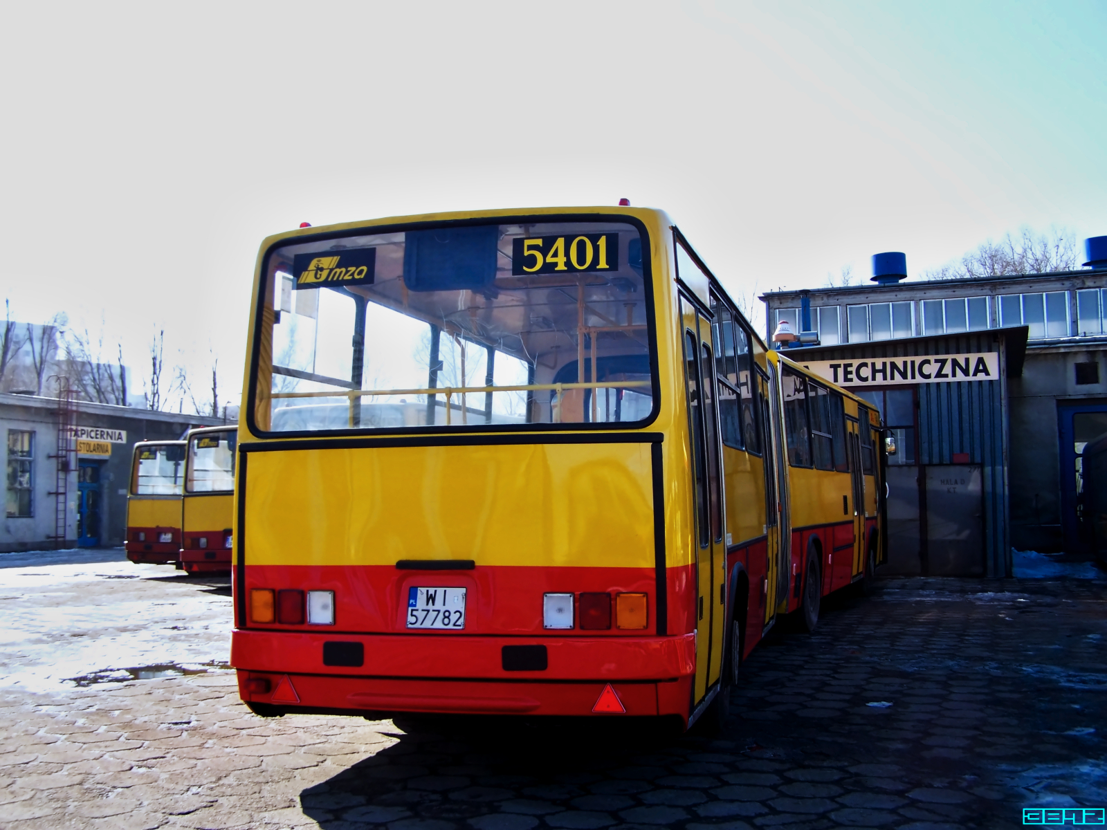 5401
Słowa kluczowe: IK280 5401 ORT 2011