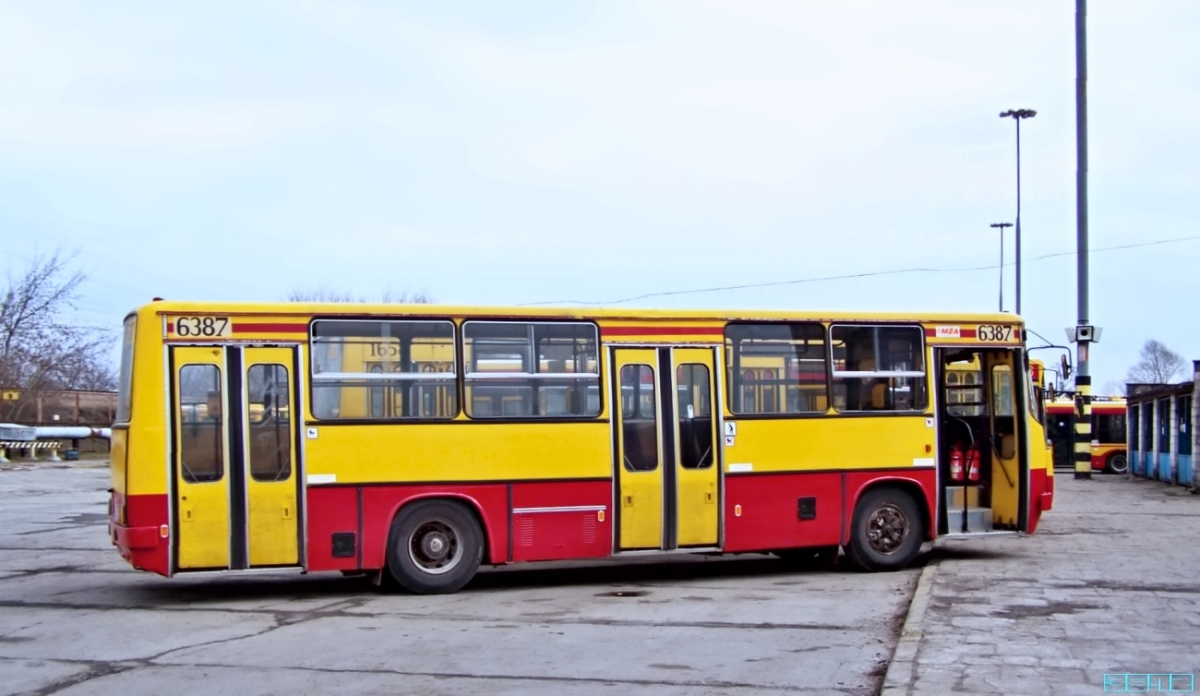 6387
Słowa kluczowe: IK260 6387 ZajezdniaStalowa 2009