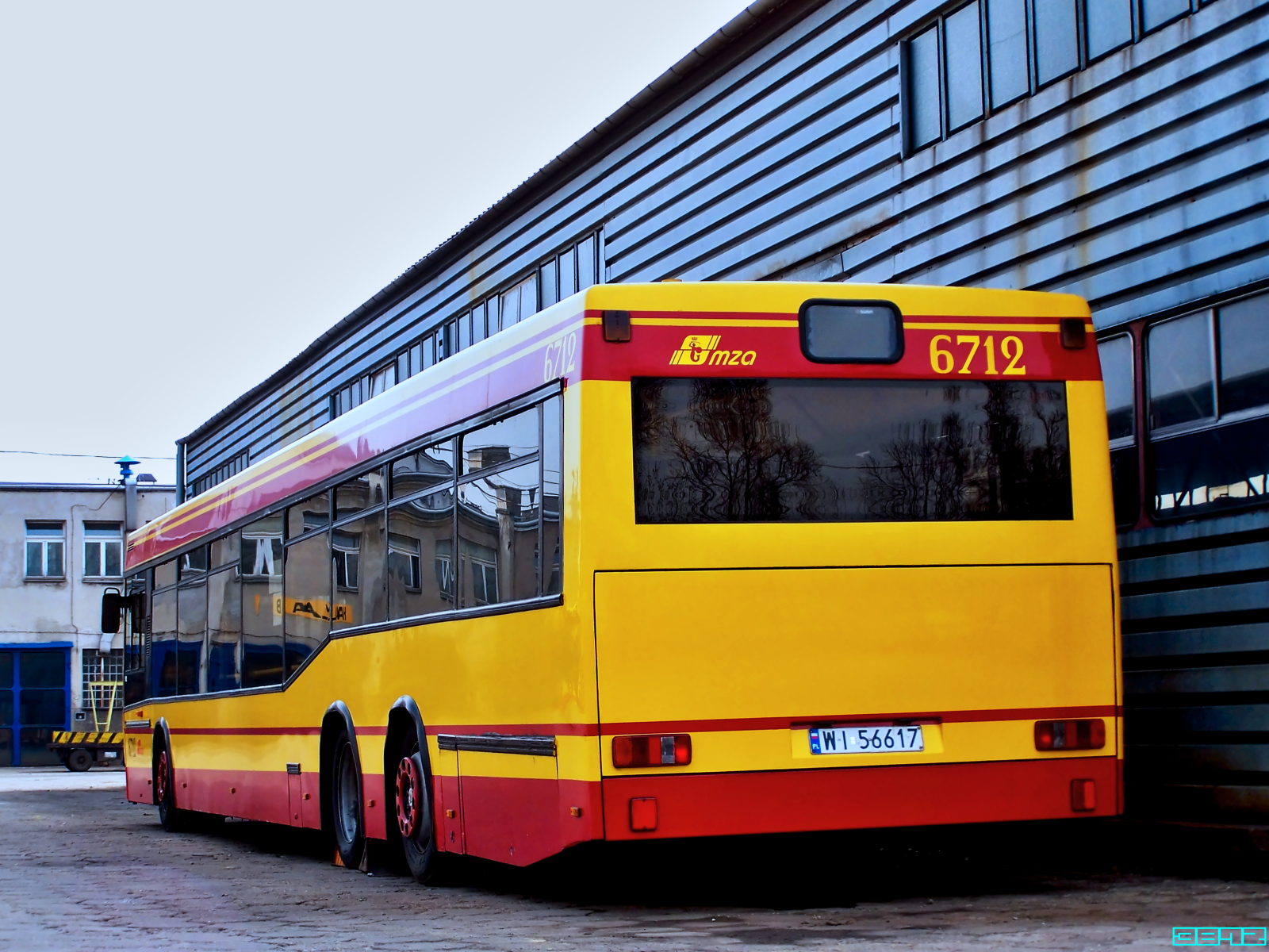 6712
Słowa kluczowe: N4020 6712 ORT 2012