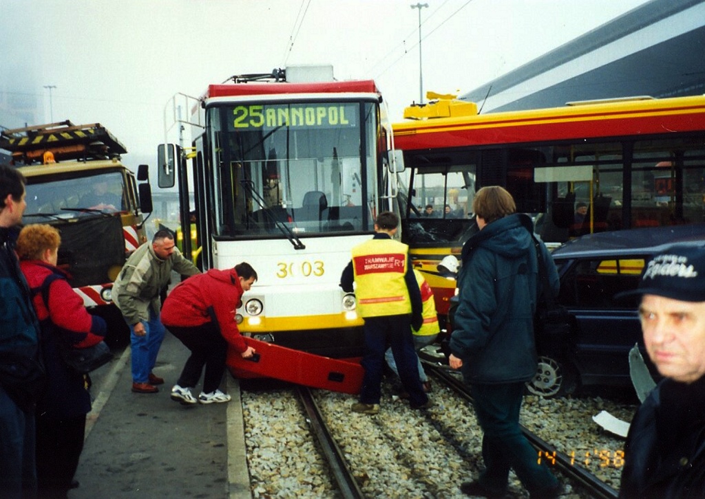 6835, 3003
Dzisiejsze zdjęcia sprzed lat, pochodzą z archiwum MZA.
Słowa kluczowe: N4020td 6835 510 116Na 3003 25 AlejeJerozolimskie 1998