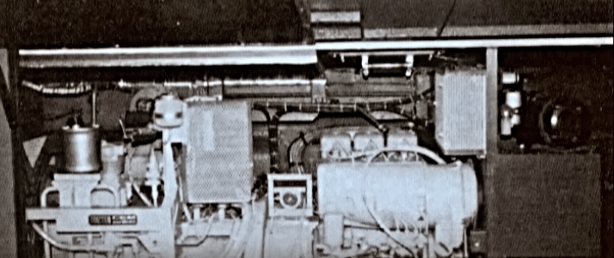 Berliet ER100
Choć to brzmi nieprawdopodobnie, w 1976 roku Berliet stworzył elektryczno-dieslowską hybrydę.
Wiele straciliśmy.
Słowa kluczowe: BerlietER100 Lyon Francja 1976