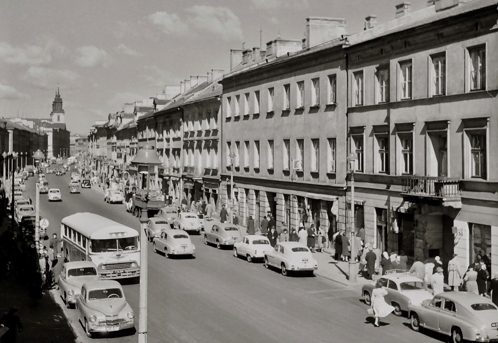 121
Zdjęcie jest własnością NAC.
Wszelkie prawa zastrzeżone.

Słowa kluczowe: APH521 121 100  NowyŚwiat 1960