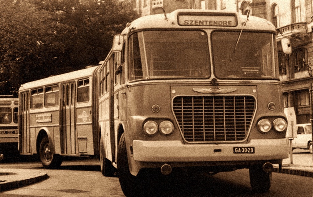 Ikarus622
Węgrzy konstruowali nawet przegubowe osiołki.
Słowa kluczowe: IK622 Węgry Lata60