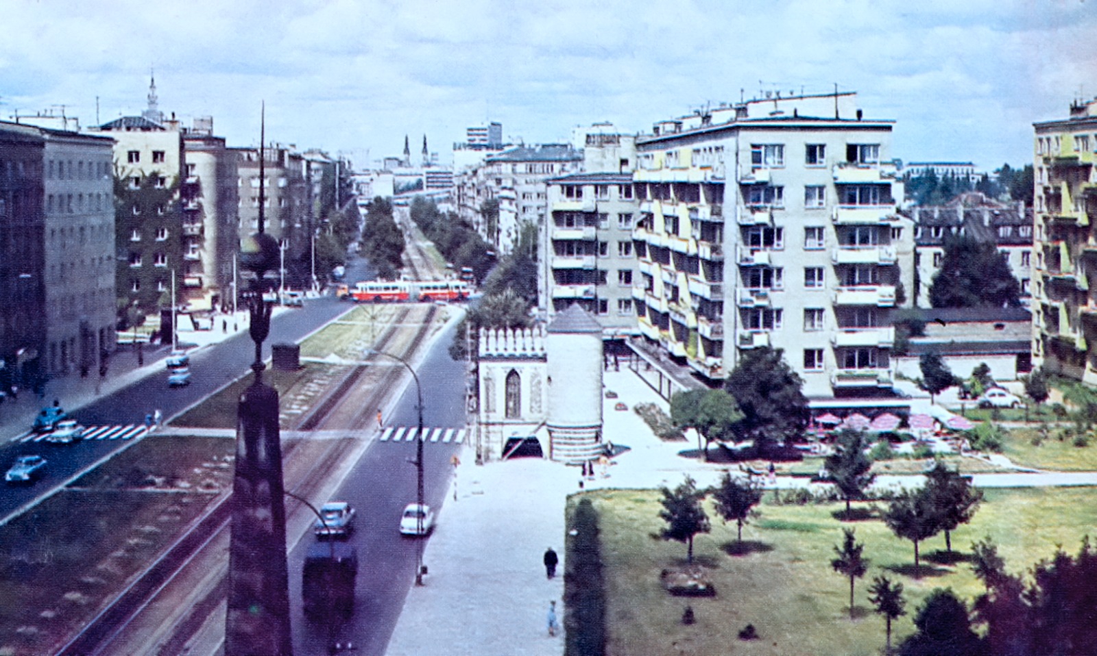 JelczAP02
Słowa kluczowe: AP02 117 PuławskaMadalińskiego 1969