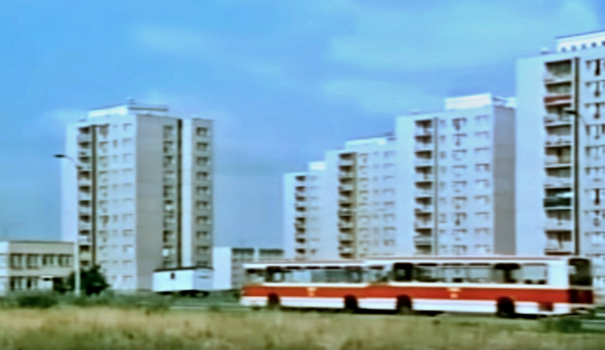 JelczPR100
Ścigające się Berliety na Bonifacego.
Słowa kluczowe: PR100 Bonifacego 1976