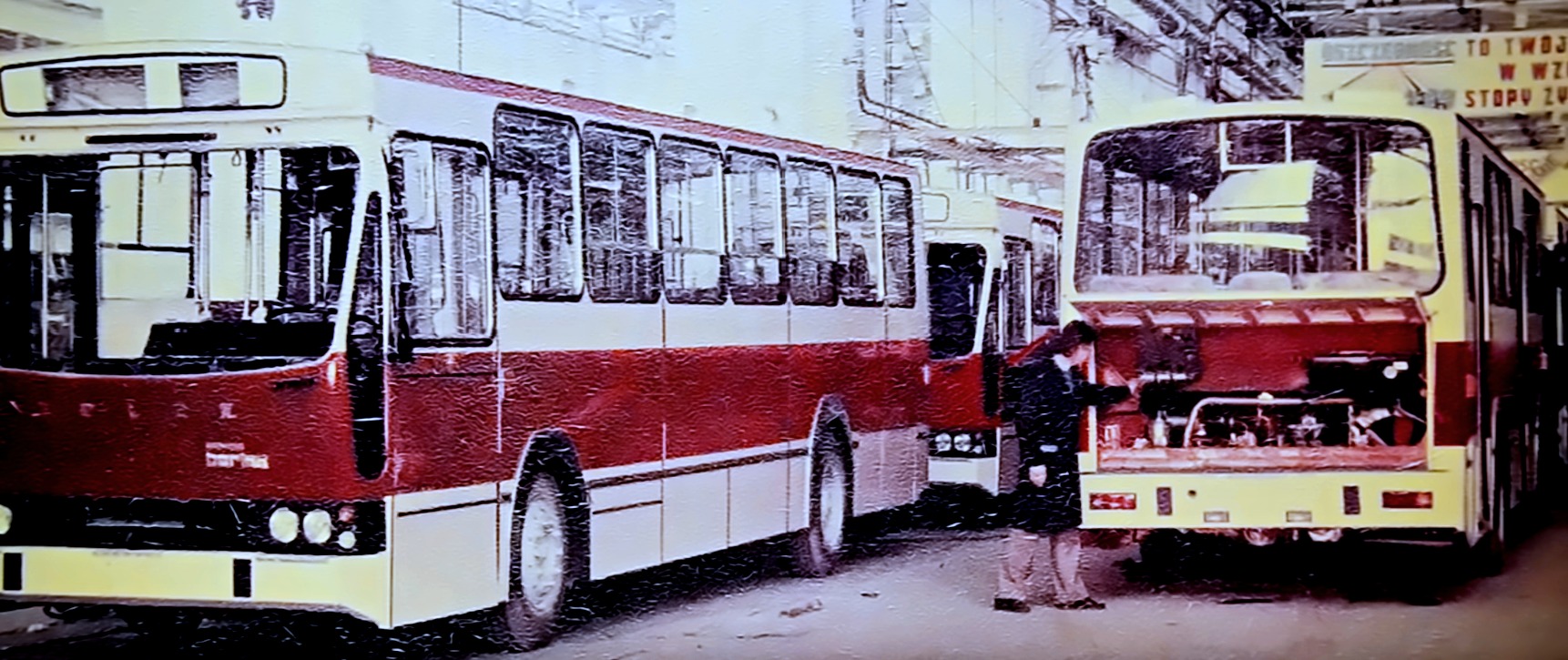 JelczPR110U
W fabryce. Początki.
Słowa kluczowe: JelczPR110U JelczFabryka 1976