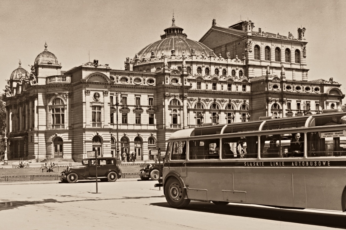 Leyland WKiPS
Startuje do Katowic.

Zdjęcie jest własnością NAC.
Wszelkie prawa zastrzeżone.

Słowa kluczowe: LeylandWKiPSZagórski ŚLA TeatrSłowackiego Kraków 1937