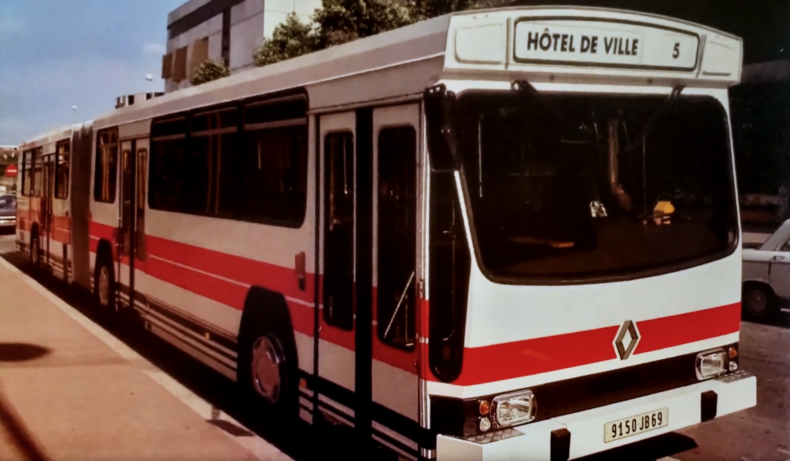 RenaultPR180
Foto: Berliet/Renault.
Słowa kluczowe: RenaultPR180 5 Francja 1981