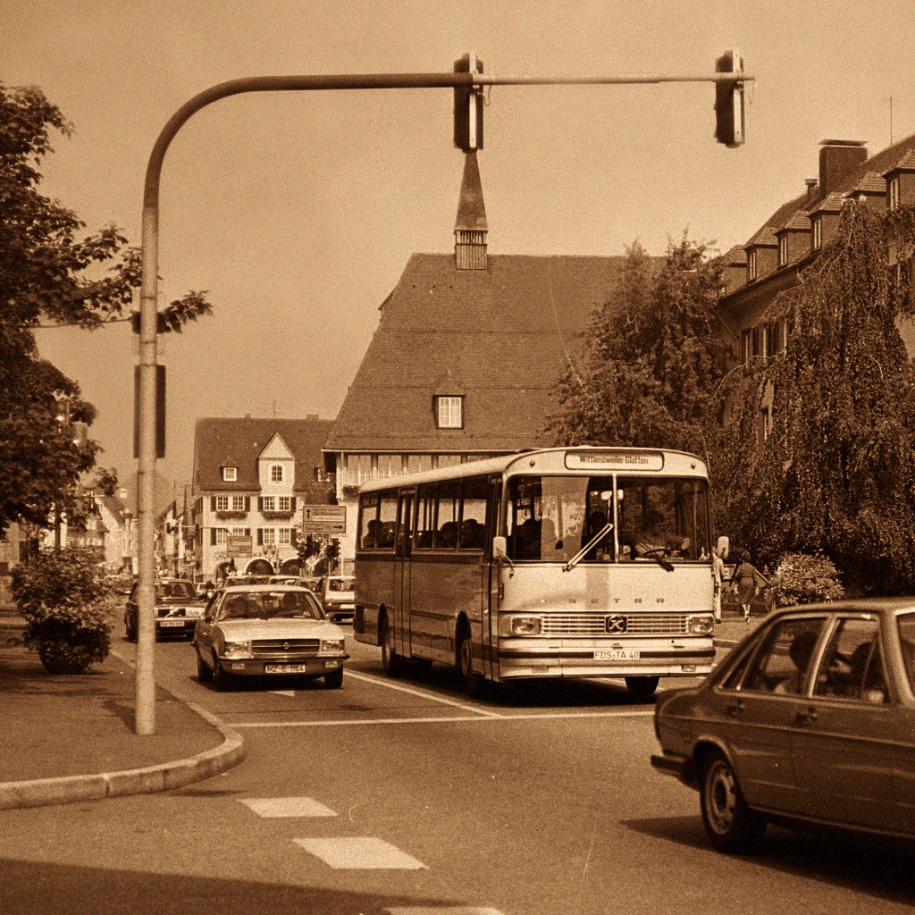 Setra 
Ówczesny raj.

Foto: Grażyna Rutowska.
Zdjęcie jest własnością NAC.
Wszelkie prawa zastrzeżone


Słowa kluczowe: Setra Marplatz Freudenstadt RFN 1981