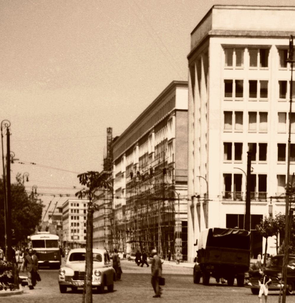 109
109: produkcja 1958, R8(Łazienkowska), R9, kasacja 1971.

Foto: Zbyszko Siemaszko.
Zdjęcie jest własnością NAC.
Wszelkie prawa zastrzeżone.

Słowa kluczowe: Skoda8Tr 109 KruczaPiękna 1958