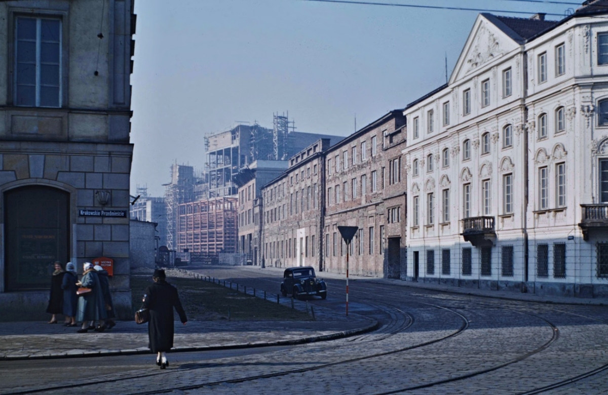 Układ torowy Trębacka
Tory już mocno nie używane.

Foto: Mogens Torsleff.
Zdjęcie jest własnością NAC.
Wszelkie prawa zastrzeżone.

Słowa kluczowe: UkładTorowy TrębackaKrakowskiePrzedmieście 1959