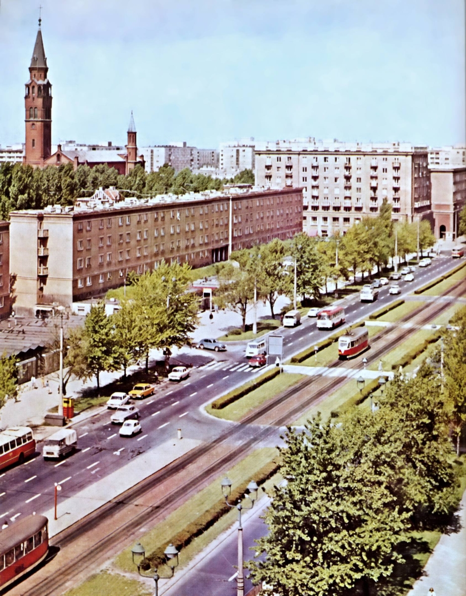  Wagon13N, JelczMEX272
Słowa kluczowe: Wagon13N MEX272 Marchlewskiego 1975