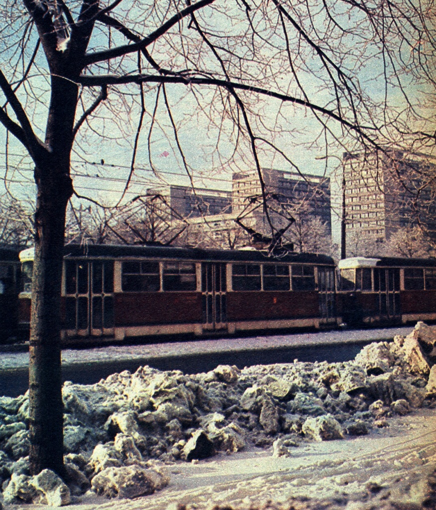 Wagon13N
Zima na Marszałkowskiej. Prawdziwa.
Słowa kluczowe: Wagon13N 15 Marszałkowska 1970