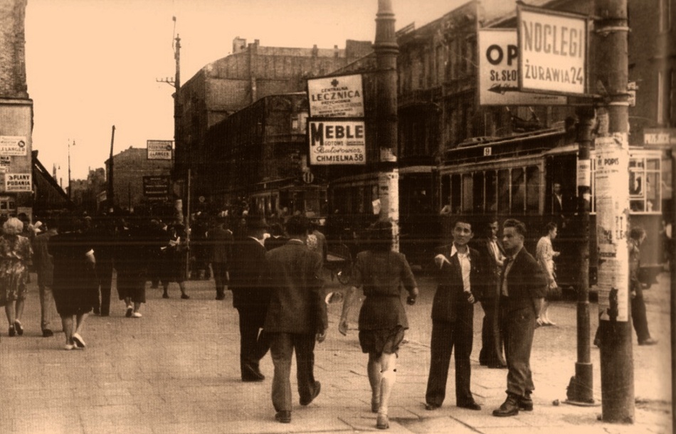 Wagon A
Na Marszałkowskiej w 1947 roku.
Słowa kluczowe: WagonA Marszałkowska 9 1947