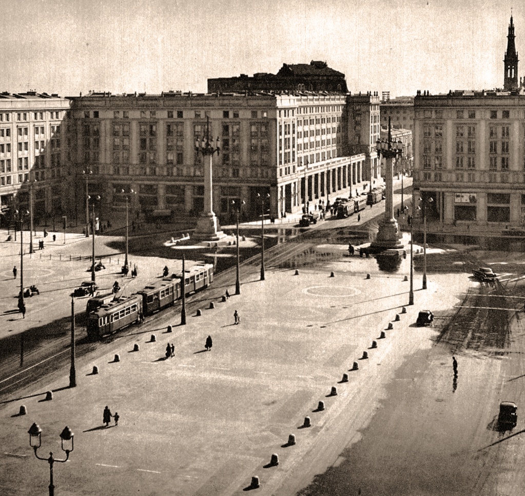 WagonK+ND+ND
Już zbudowali. 
Nic nie zostało z przedwojennej Marszałkowskiej.

Słowa kluczowe: WagonK+ND+ND Marszałkowska 1952