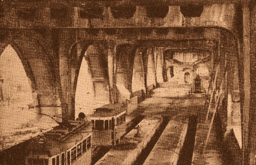 Zajezdnia w Alei 3-go Maja
Tak było pod Mostem Poniatowskiego w 1948 roku.
Słowa kluczowe: Zajezdnia Aleja3-goMaja 1948