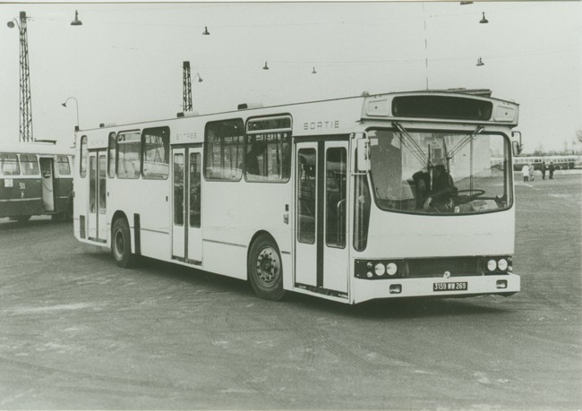 BerlietPR110 
Testy w zajezdni Inflancka.


Foto: Berliet/Renault
Słowa kluczowe: BerlietPR110 ZajezdniaInflancka 1975