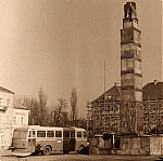 SANH100B_StaryRynek_Lowicz_03_1972_fot__Grazyna_Rutowska.jpg