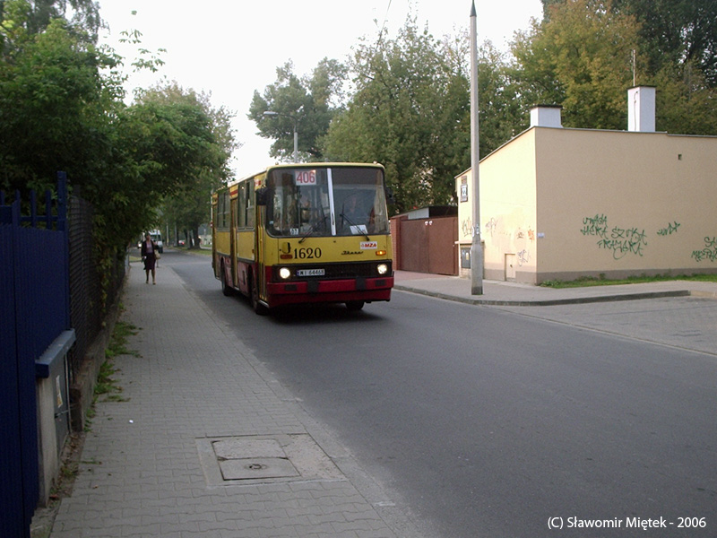 1620
Kiedyś tędy jeździł autobus 169BIS...
Słowa kluczowe: IK260 1620 406 Oszmiańska