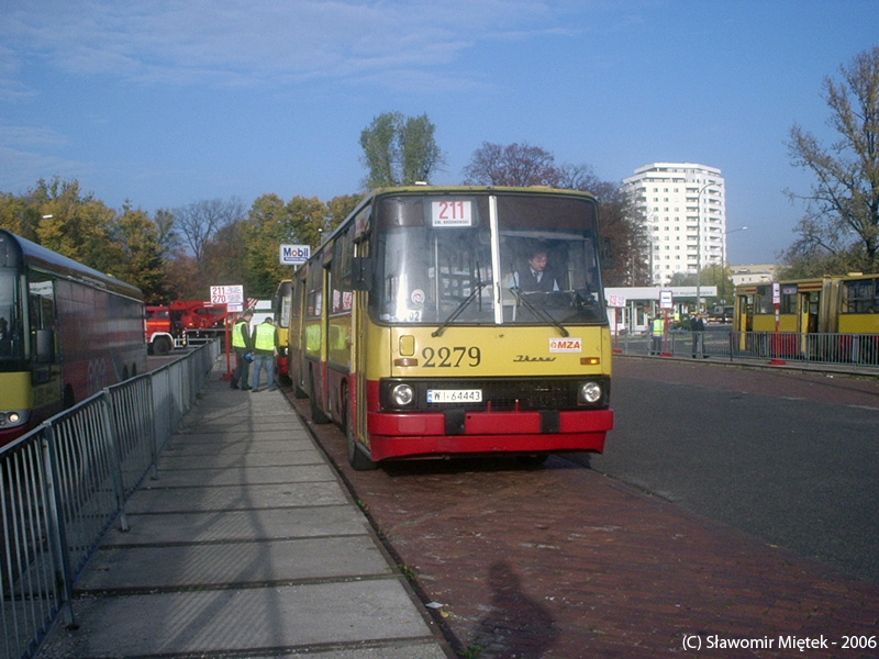 2279
Słowa kluczowe: IK280 2279 211 PowązkiCmWojskowy