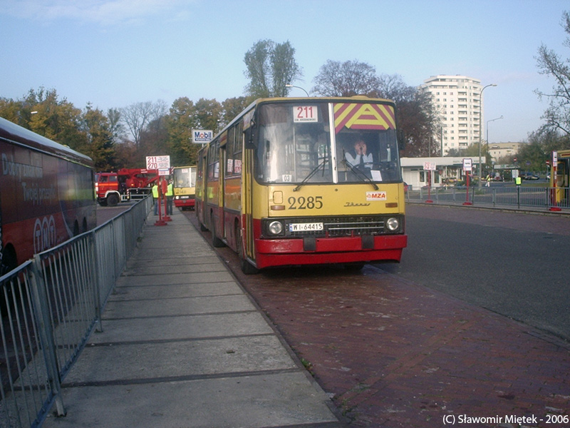 2285
Słowa kluczowe: IK280 2285 211 PowązkiCmWojskowy