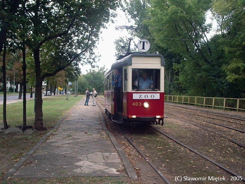 403
GFW K #403, prod. 1940, TW R-3 Mokotów

W 2005 pętla Ratuszowa ZOO wyglądała zupełnie inaczej
Słowa kluczowe: GFW K 403 T RatuszowaZOO 2005