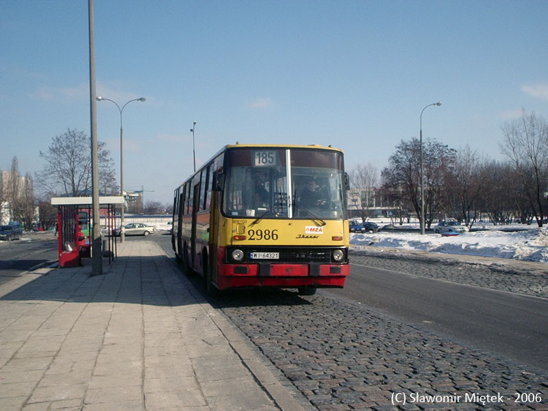 2986
Ikarus 280.26 #2986, prod. 1988, kasacja 2009, MZA R-9 Chełmska.

6 lat temu lewarek w dzień wolny był zupełnie normalną rzeczą. To akurat była sobota.
Słowa kluczowe: IK280 2986 185 NatolinPłn 2006