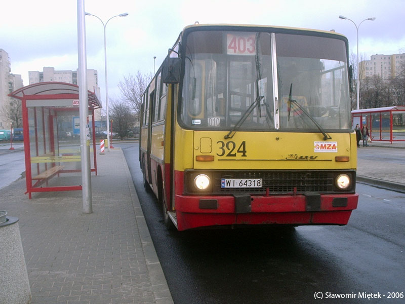 324
Ostatni dzień funkcjonowania zajezdni Chełmska
Słowa kluczowe: IK260 324 403 Targówek