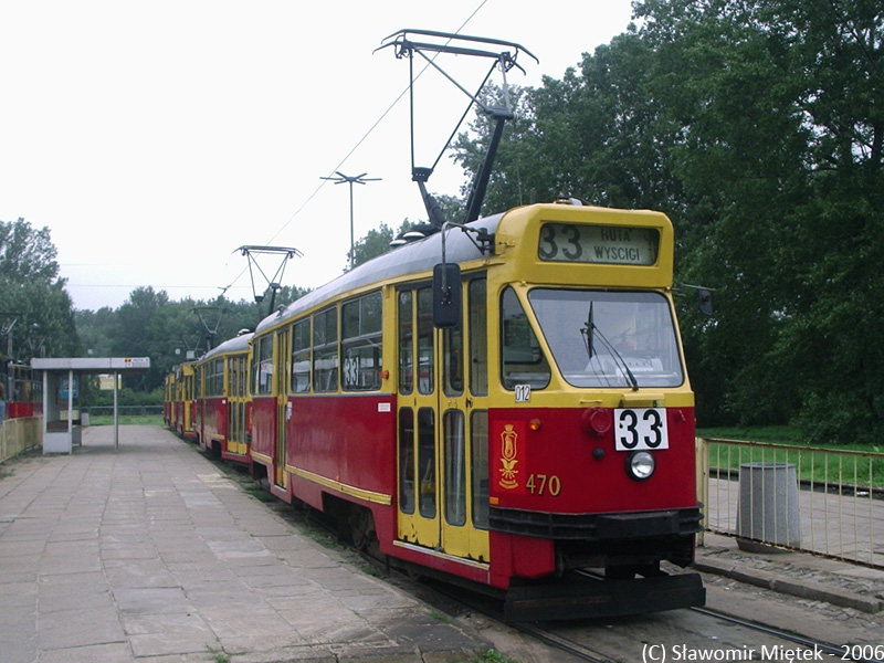 470+488
pętla Huta. 33 teraz staje "na odwrót".
Słowa kluczowe: 13N 470+488 33 Huta 2006