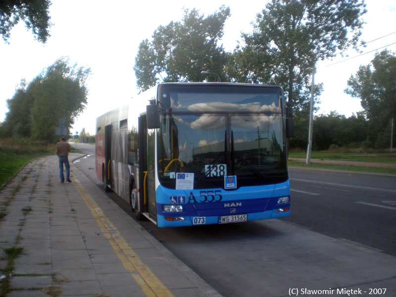 A555
Oprócz Mercedesa, PKS testował także MANa z MPK Siedlce. Testy nic nie dały, a były pod kątem zakupu autobusów do II przetargu. Jak wiadomo, mamy Scanie...
Słowa kluczowe: Mercedec A555 138 UtrataSkład 2007