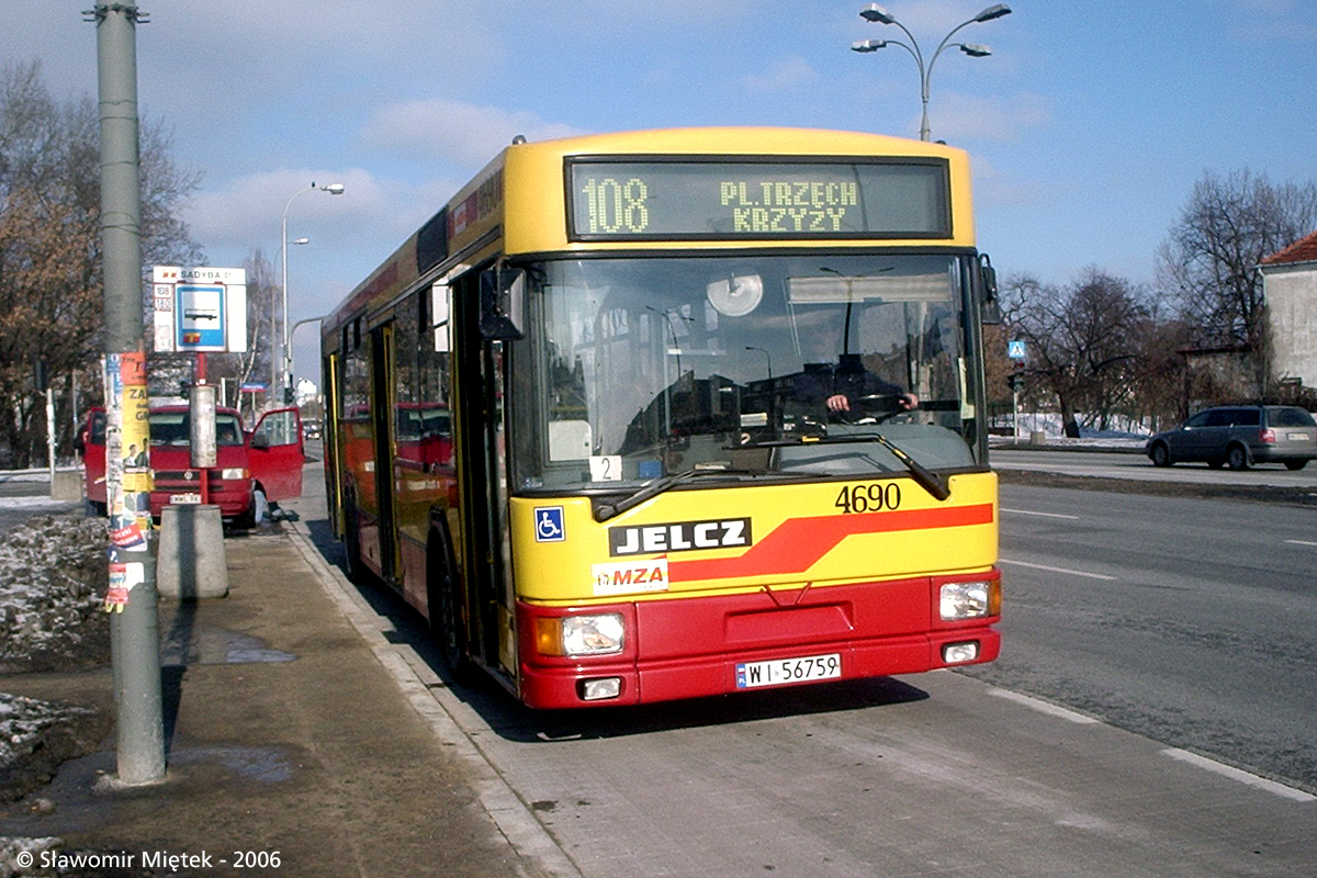 4690
Słowa kluczowe: M121M 4690 108 Powsińska