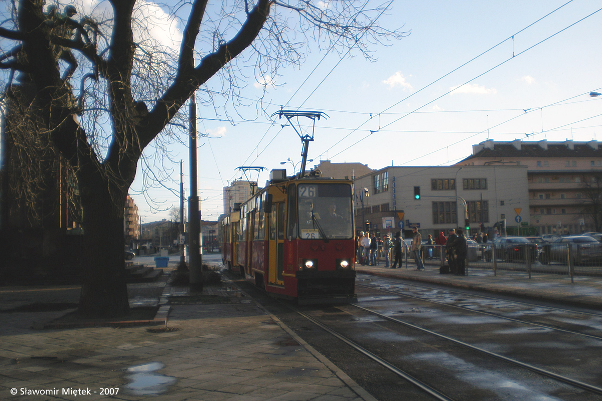 1190+1191
Słowa kluczowe: Konstal 105Na 1190+1191 26 Targowa