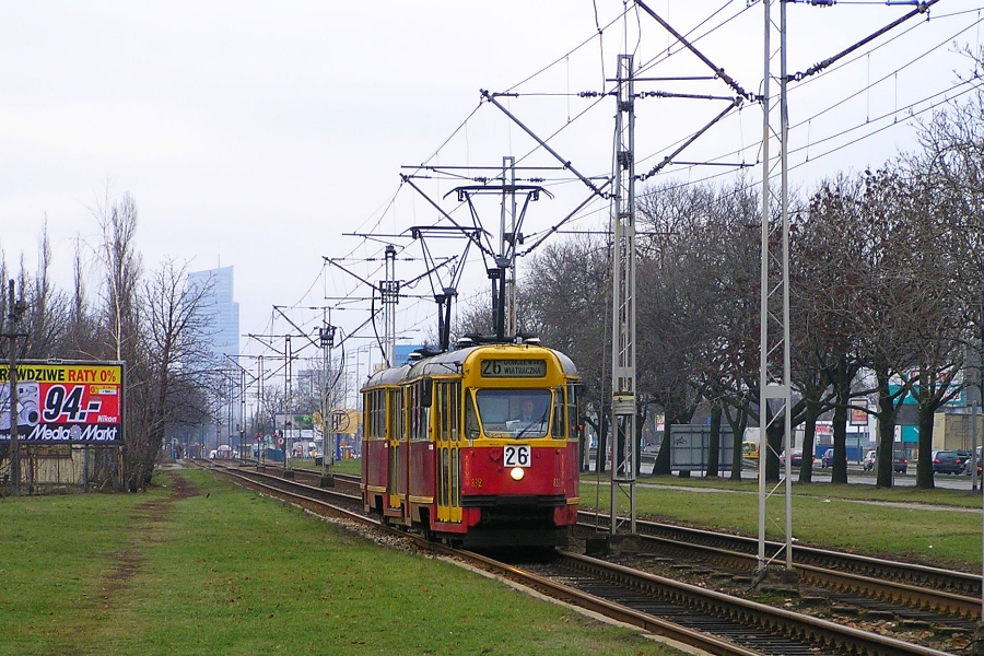 832+831
A po lewej, drodzy państwo, widzimy "P+R Połczyńska"...
Słowa kluczowe: 13N 832+831 26 Połczyńska 2005