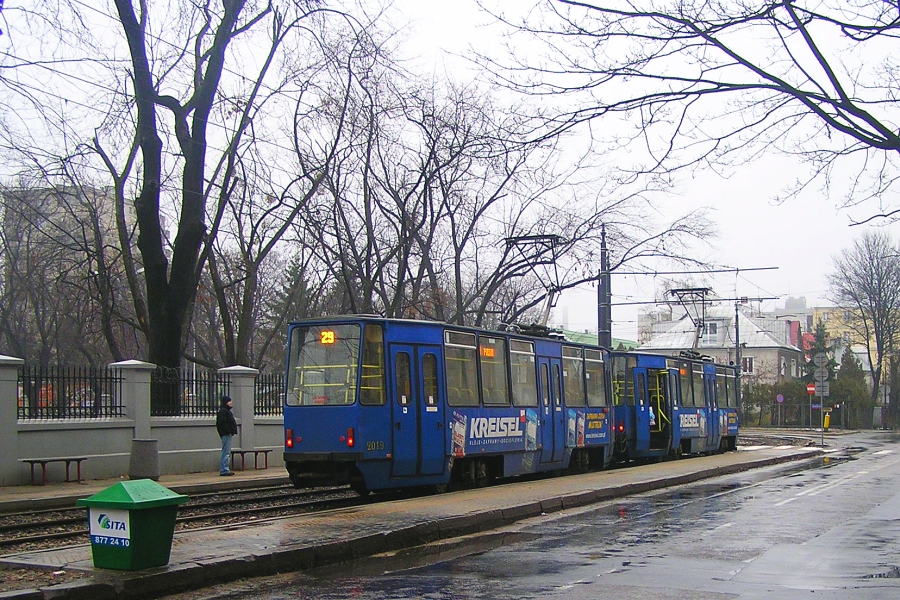 2018+2019
Z tą reklamą to on się woził dłuższy czas...
Słowa kluczowe: 105N2k 2018+2019 29 Filtrowa