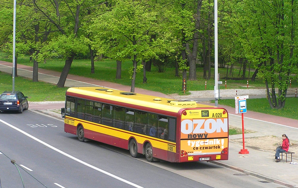 A020
Rapid-Bus vel Connex vel Veolia. 
Jak Wam się podobał taki odcień czerwieni na autobusach?
Słowa kluczowe: SU15 A020 167 alejaNiepodległości