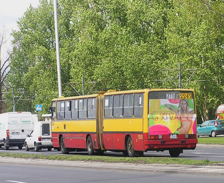 2245
Żeby nie było, że dziś zdjęcia tylko od przedniej strony ;)
Słowa kluczowe: IK280 2245 315 Słowackiego