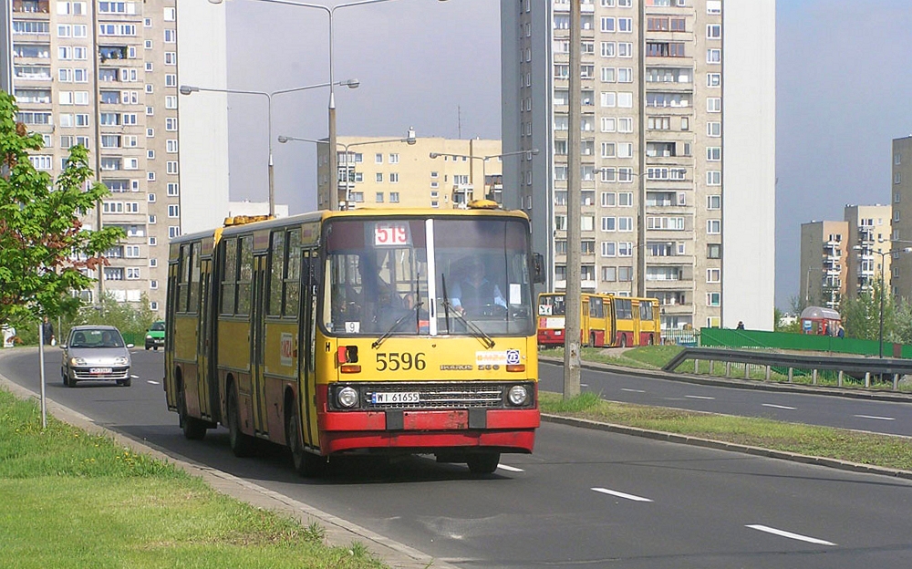 5596
Pogrobowiec U szlaja się po Marymoncie ;)
Słowa kluczowe: IK280 5596 519 Mickiewicza