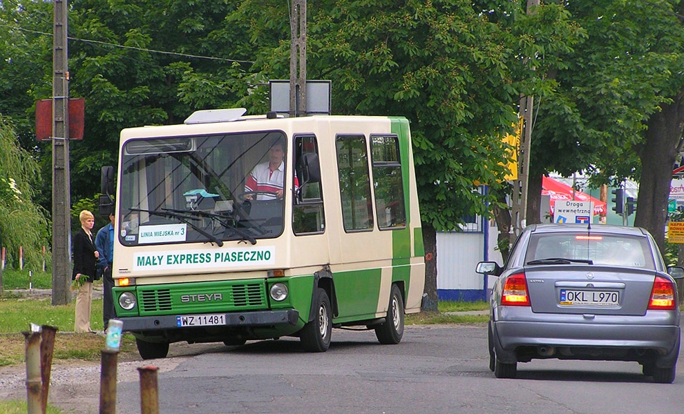 WZ 11481
Krótka próba zorganizowania przez Mobilis komunikacji miejskiej w Piasecznie. 
Ostało się z tego eksperymentu tylko połączenie Piaseczno-Bobrowiec (linia L1, później L7), wchłonięte po jakimś czasie przez PKS Piaseczno, a ostatecznie przejęte przez ZTM-ową linię L5.
Słowa kluczowe: Steyr SC6F WZ11481 ExpressPiaseczno 3 Piaseczno Łabędzia