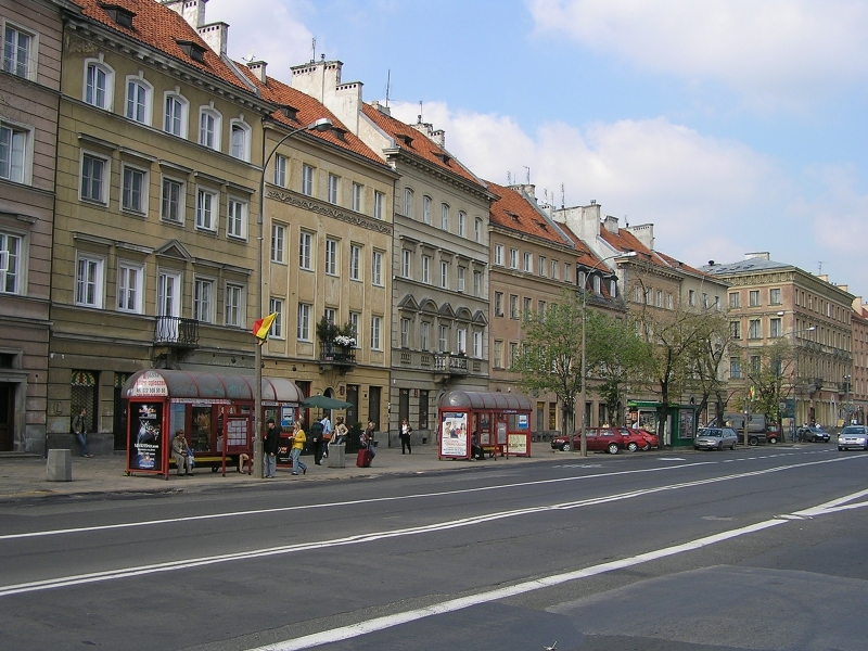 Pl. Zamkowy 01
Szerokie Krakowskie Przedmieście.
Słowa kluczowe: KrakowskiePrzedmieście 2006