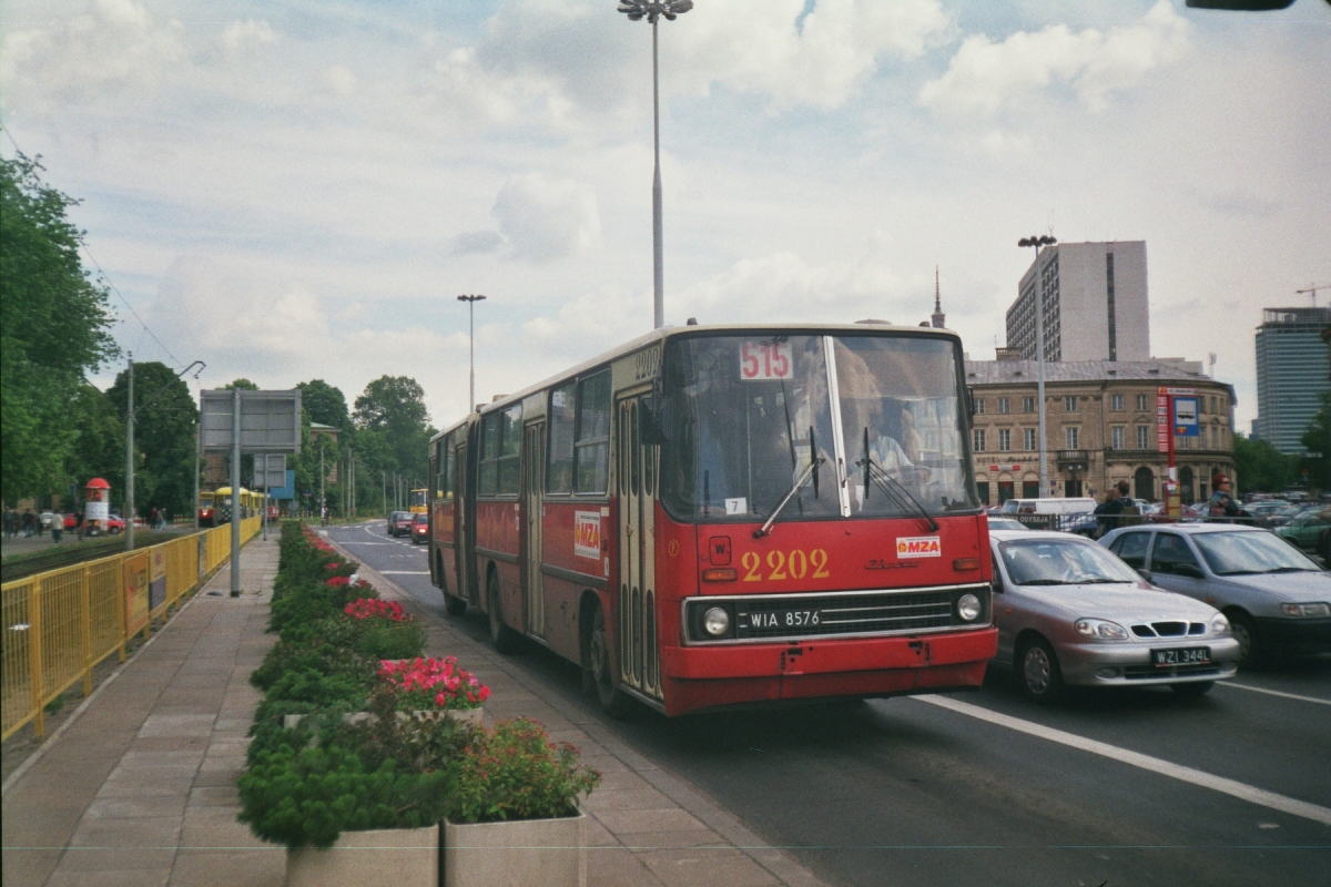 2202
Ikarus 280, produkcja 1990.
Ostatnie dni przed naprawą główną i zmianą barw.

Foto: P.B. Jezierski
