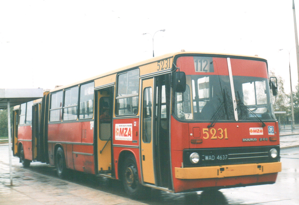 5231
Ikarus 280, produkcja 1992
Piękny, zaledwie pięcioletni bizonik w pełnej krasie
Słowa kluczowe: IK280 5231 112 BródnoPodgrodzie 1997